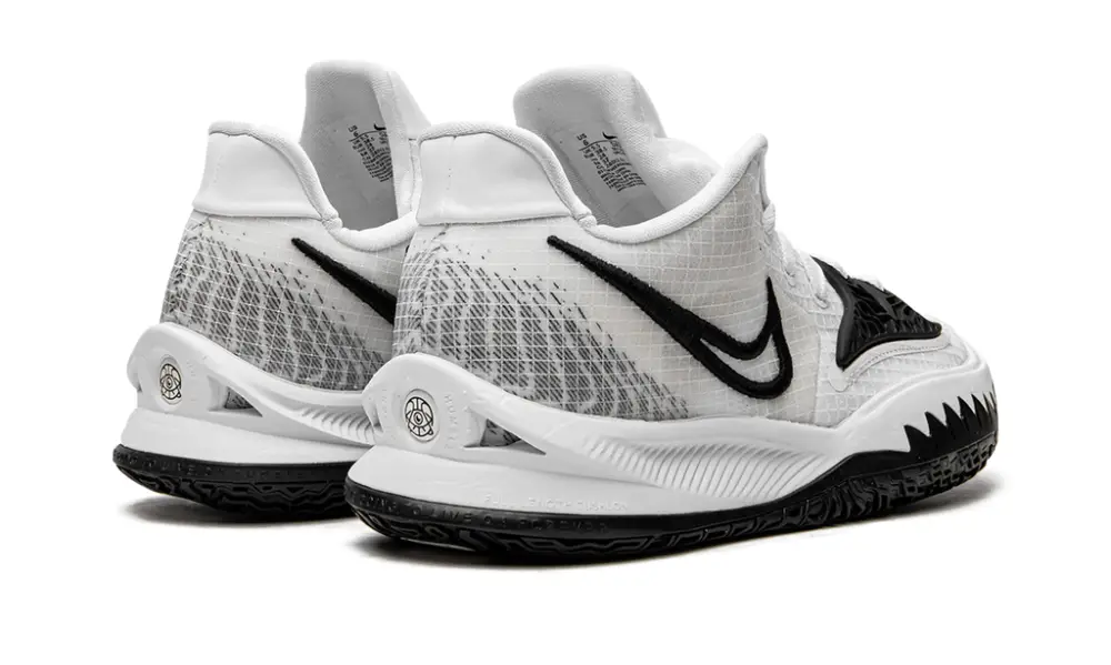 Nike Basketball Kyrie 4 Low TB