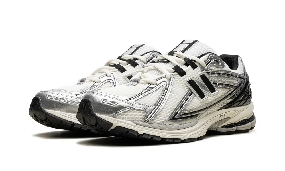 New Balance 1906R M1906 'METALLIC SILVER' 