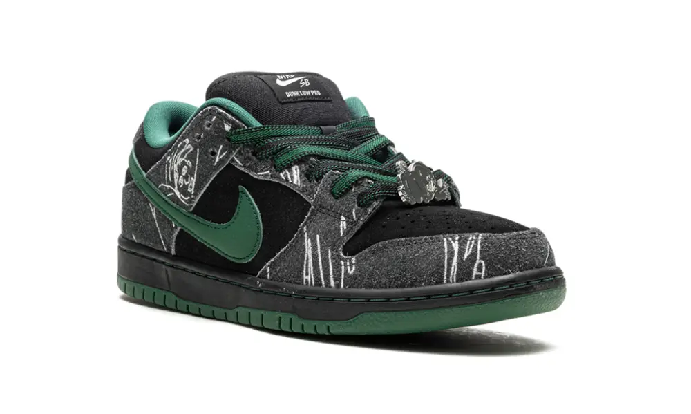 SB Dunk Low 'There Skateboards'