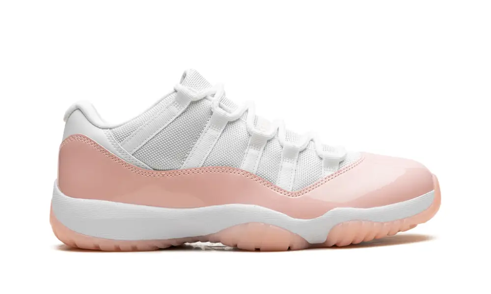 Air Jordan 11 Air Jordan 11 Low WMNS 'Legend Pink'