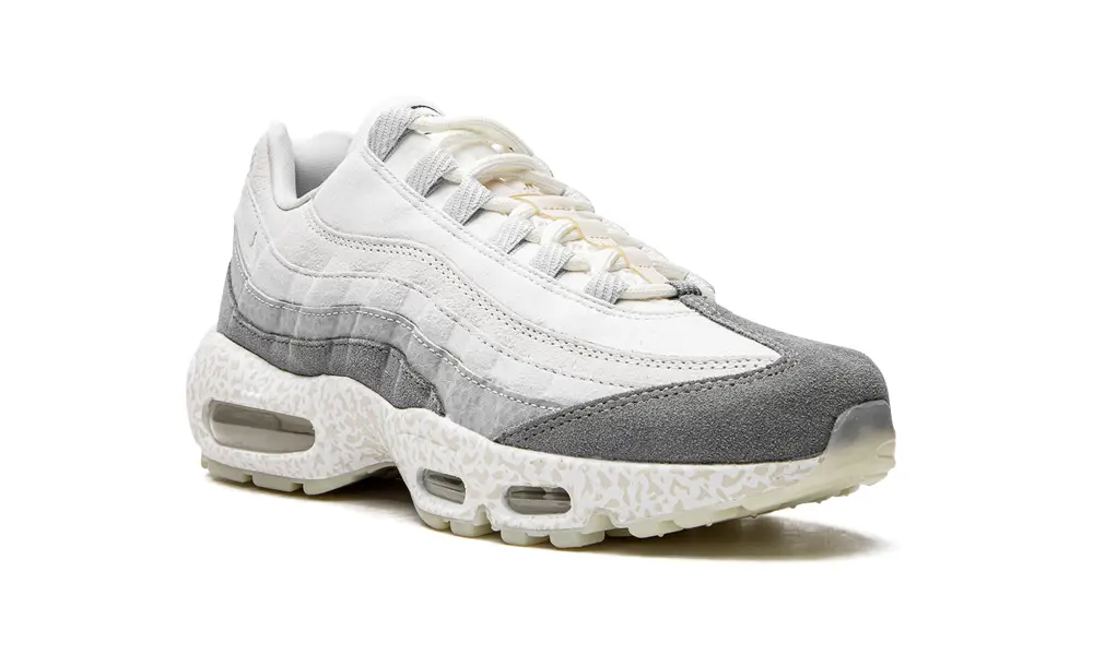Nike Air Max Air Max 95 QS 'Light Bone-Glow in the Dark'