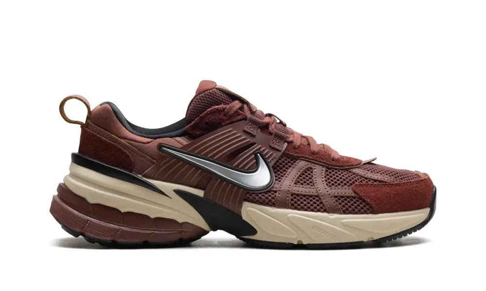 Nike Lifestyle V2K Run WMNS 'Red Sepia Dark Pony'