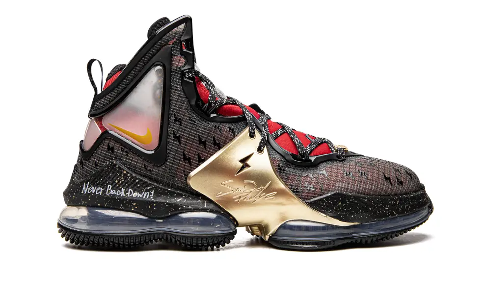 Nike Basketball Lebron 19 'Doernbecher 2022'