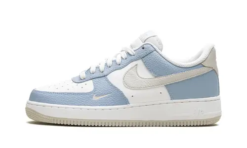 Nike Lifestyle Air Force '07 WMNS 'Baby Blue' 