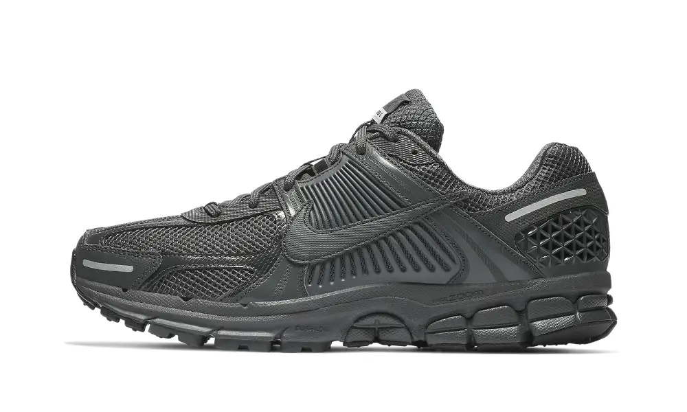 Nike Lifestyle Zoom Vomero 5 SP 'Anthracite'