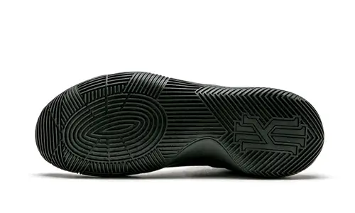 Nike Basketball Kyrie 2 'Triple Black'