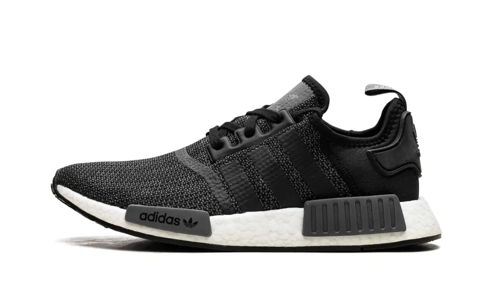Adidas NMD NMD_R1 'Core Black Carbon' EA21311962