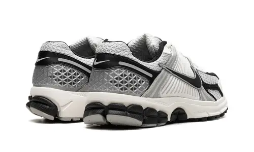 Nike Lifestyle Zoom Vomero 5 'Photon Dust Black'