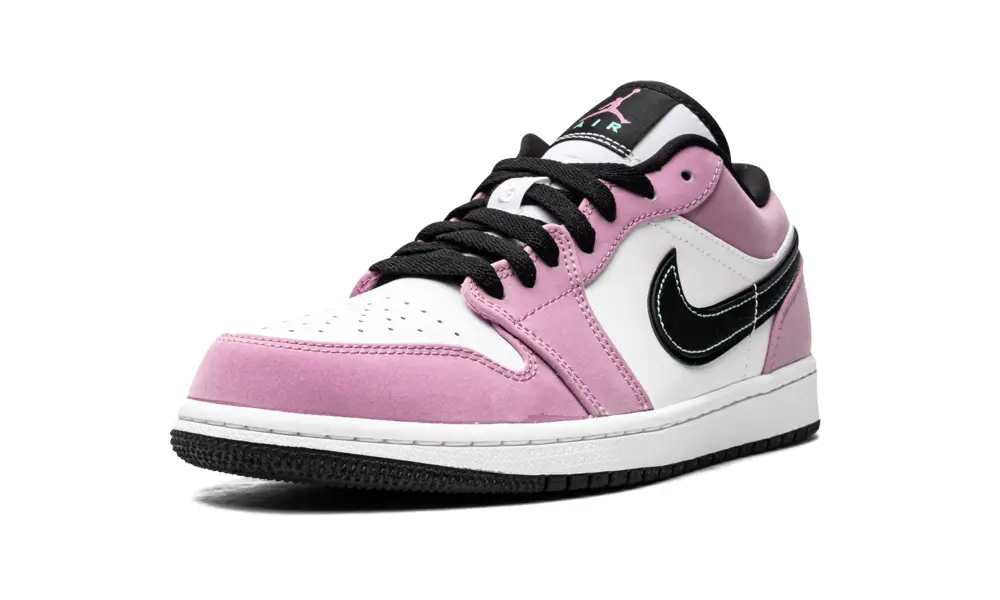 Air Jordan 1 Air Jordan 1 Low SE 'Violet Shock' 