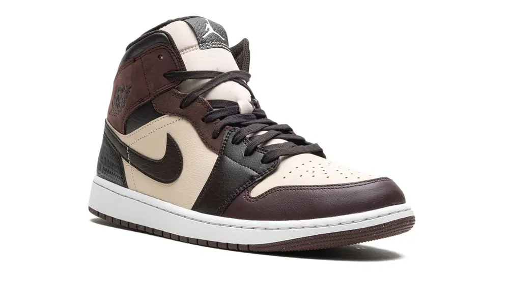 Air Jordan 1 Air Jordan 1 Mid Se 'Velvet Brown' 