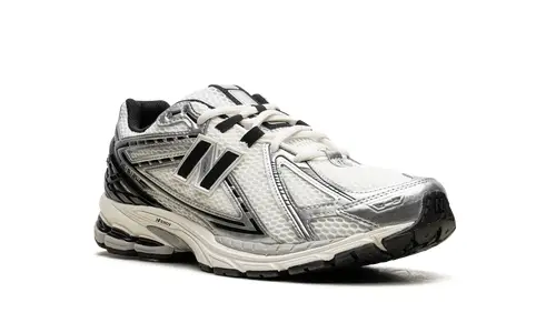 New Balance 1906R M1906 'METALLIC SILVER' 