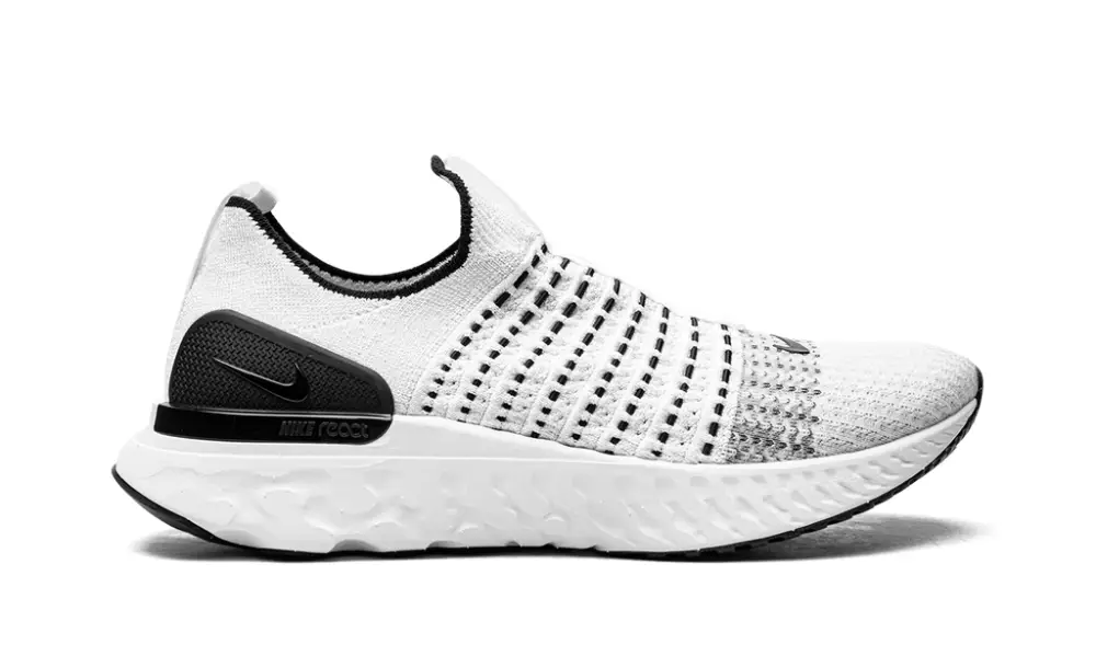 Nike Lifestyle React Phantom Run Flyknit 'White White-Black-Pure Platinum' 
