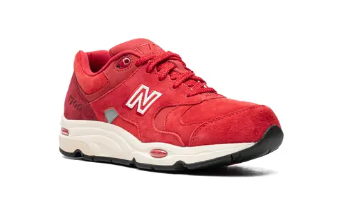 More New Balance 1700 'Kith - Canada Pack - Red'