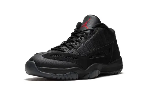 Air Jordan 11 Air Jordan 11 Retro Low 'Referee'
