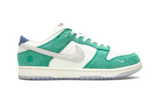 Nike Dunk Dunk Low   Kasina 'Road Sign' 