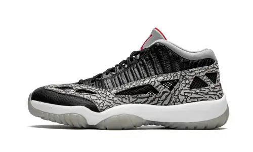Air Jordan 11 Air Jordan 11 Low IE 'Black Cement'