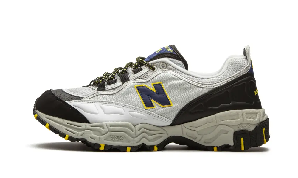 More New Balance 801