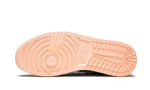 Air Jordan 1 Air Jordan 1 Retro High OG 'Crimson Tint'