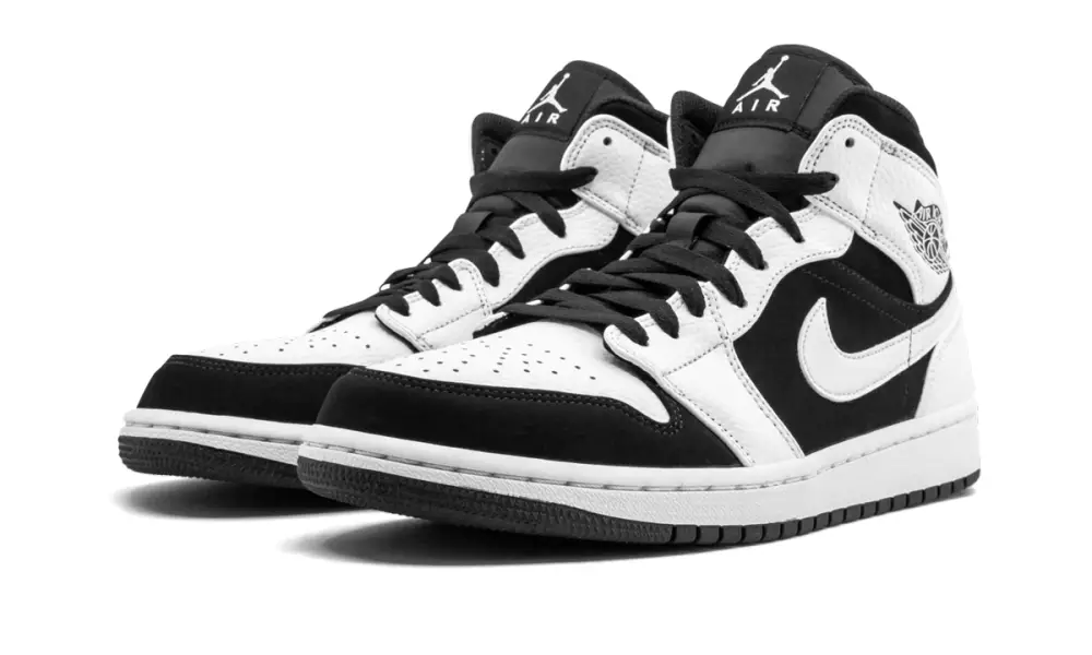 Air Jordan 1 Air Jordan 1 Mid 'Tuxedo' 4C029031