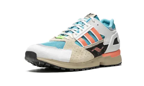 More Adidas ZX 10,000 C