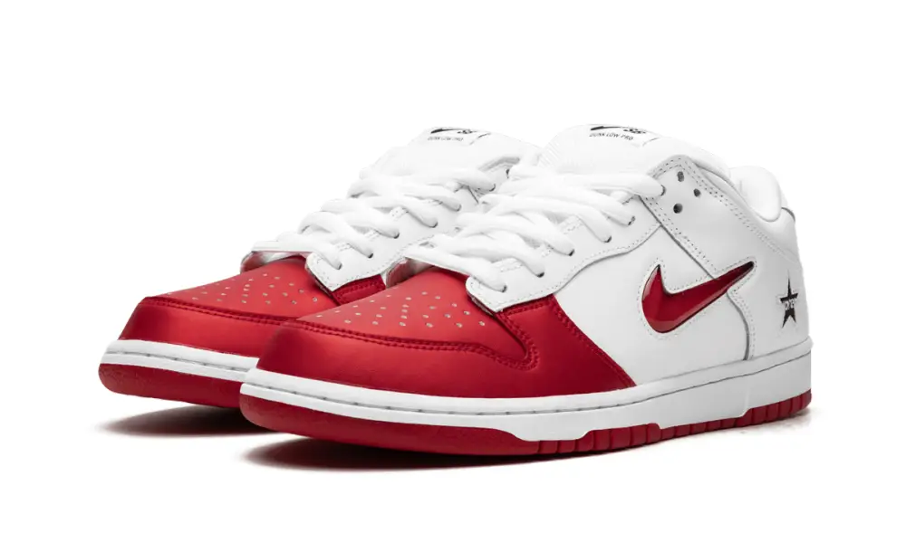 Nike Dunk SB Dunk Low 'Supreme - Jewel Swoosh Red White' 