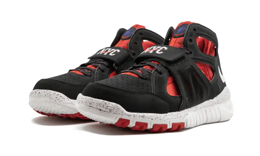 Nike Basketball Huarache Free Shield 'BLACK/RED'