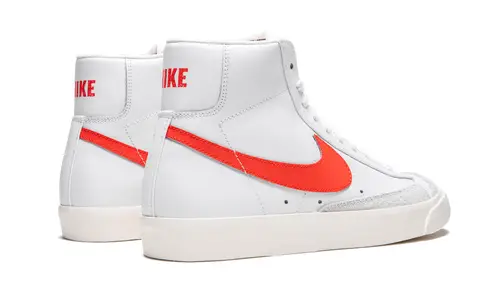Nike Basketball Blazer Mid 77 VNTG 'Habanero Red'