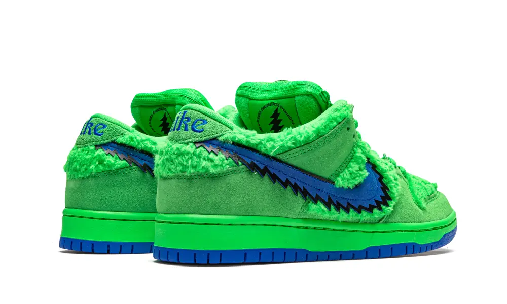 Nike Dunk SB Dunk Low 'Grateful Dead - Green Bear'