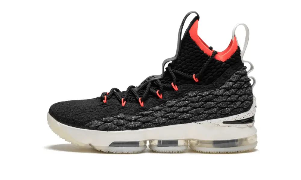 Nike Basketball Lebron 15 'Black   Bright Crimson' 