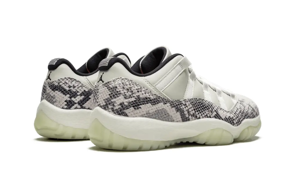 Air Jordan 11 Air Jordan 11 Retro Low 'Snakeskin Light Bone'