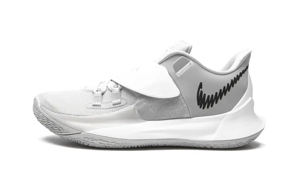 Nike Basketball Kyrie Low 3 Team 'Eclipse' 