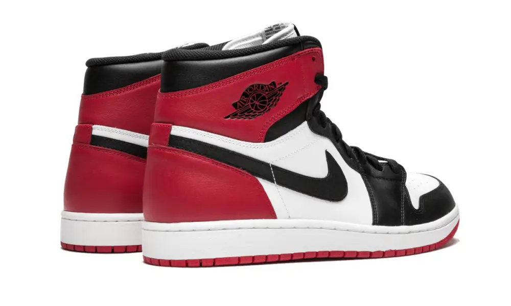 Air Jordan 1 Air Jordan 1 Retro High OG 'Black Toe'