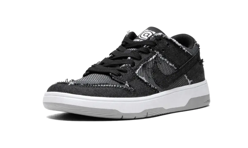 Nike SB SB Zoom Dunk Low Elite QS 'Medicom - BE@RBRICK'