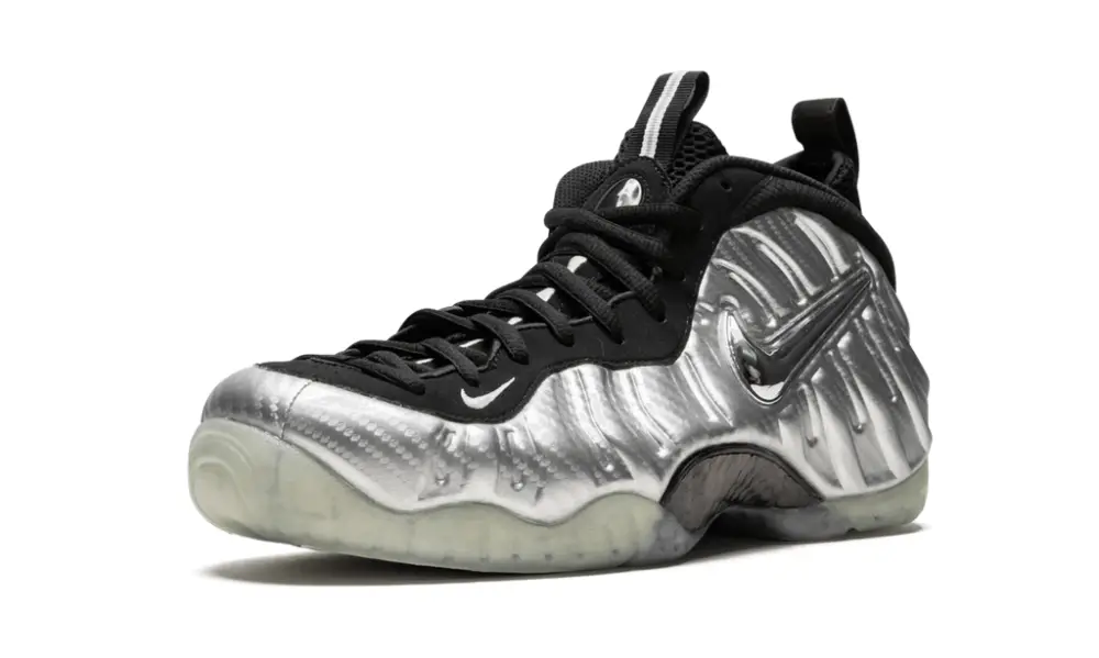 Nike Basketball Air Foamposite Pro 'Silver Surfer'