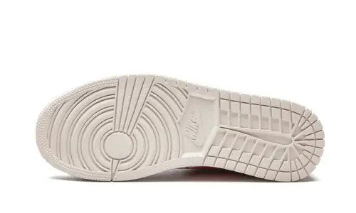 Air Jordan 1 Air Jordan 1 Centre Court 'University Red'