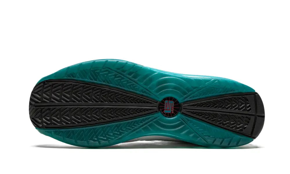 Nike Basketball Air Max Lebron 7 NFW 'Red Carpet'