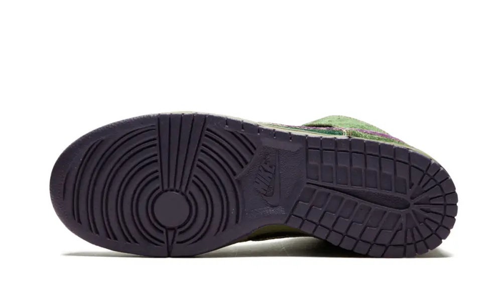 Nike Basketball Dunk High Premium SB 'Skunks'