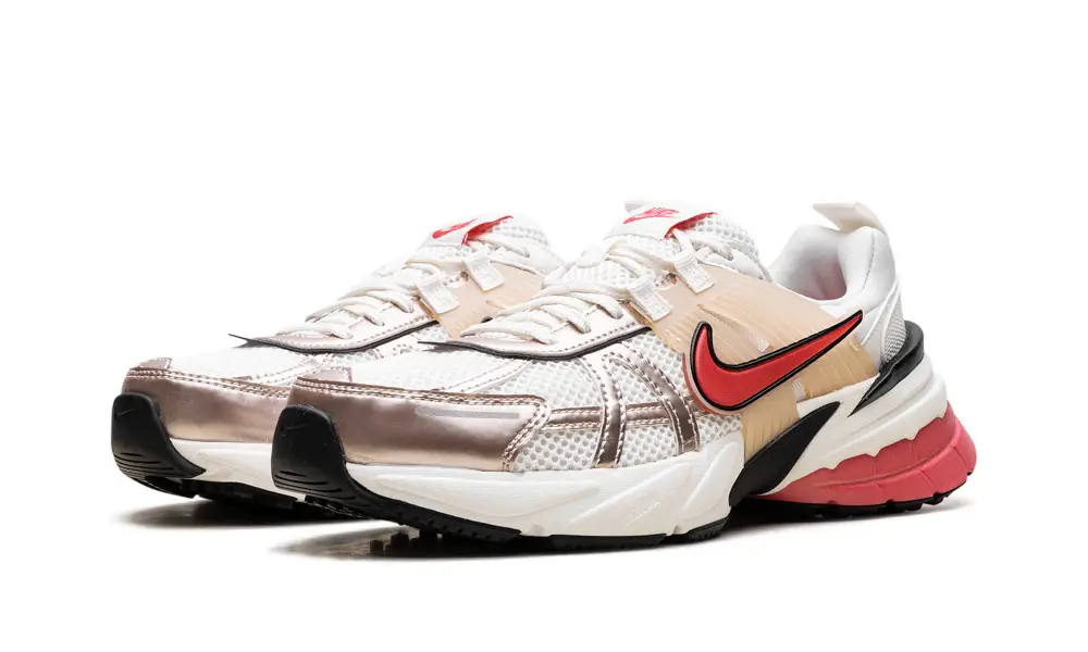 Nike Lifestyle V2K Run WMNS 'Pink'