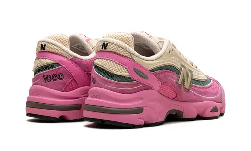 More New Balance 1000 'Pink' 