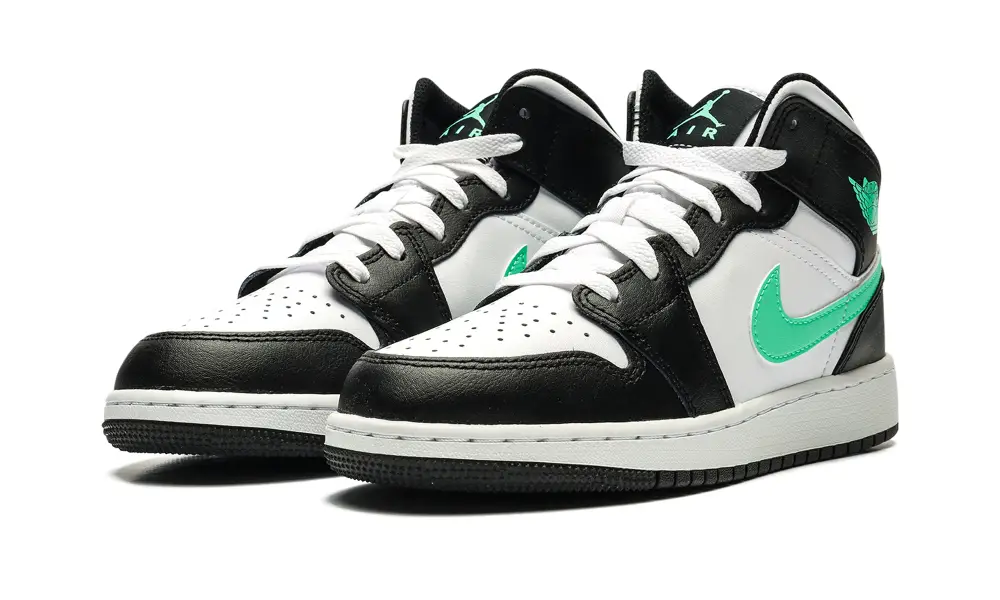 Air Jordan 1 Air Jordan 1 Mid 'GREEN GLOW' 
