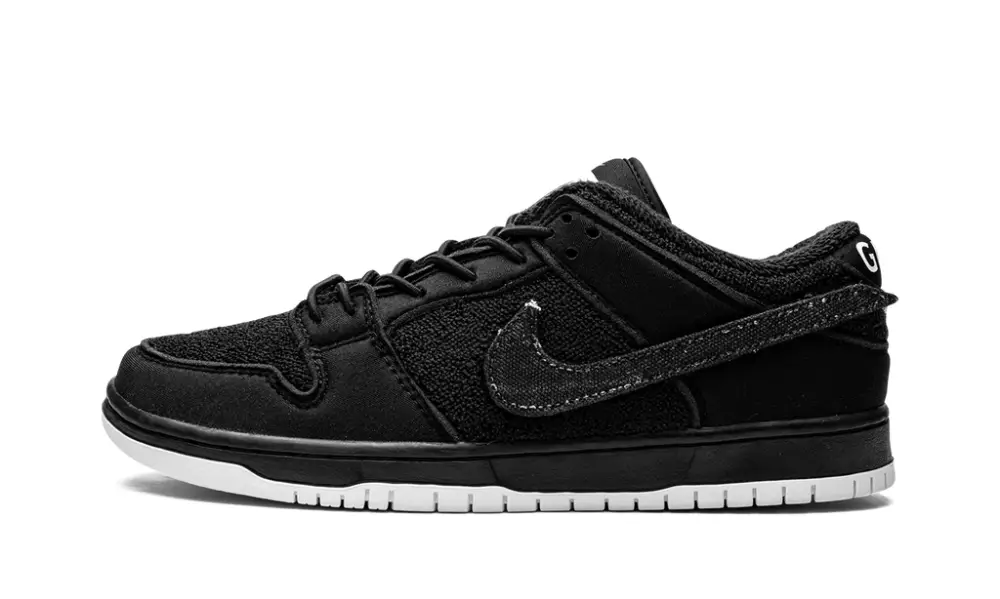 Nike SB SB Dunk Low 'Gnarhunters' 
