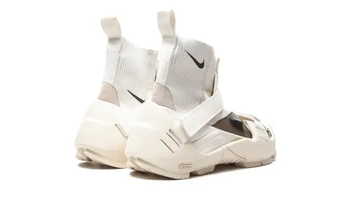Nike Lifestyle FREE TR FK 3   MM WMNS 