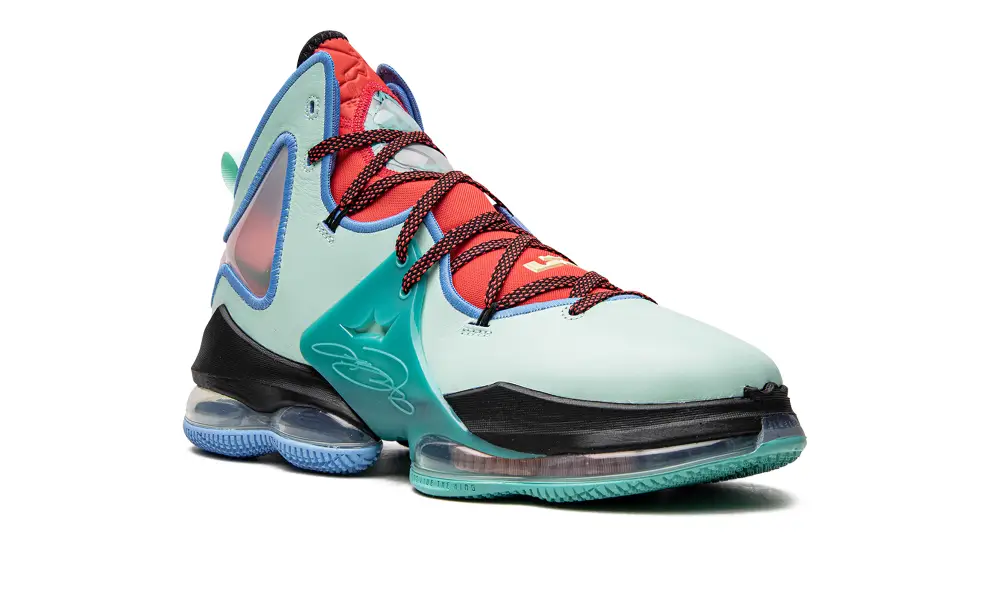 Nike Basketball LeBron 19 'LeBronival'