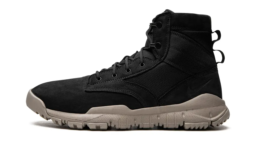 Nike Lifestyle SFB 6 Inch NSW Leather 