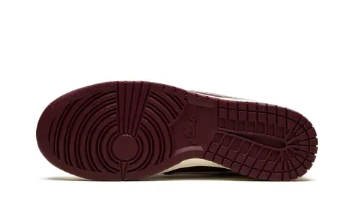 Nike Dunk Dunk Low Retro PRM 'Valentine's Day 2023' 