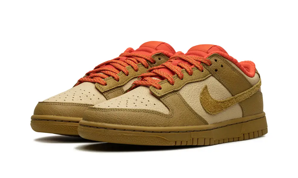 Nike Lifestyle DUNK LOW WMNS 'Bronzine Picante Red' 