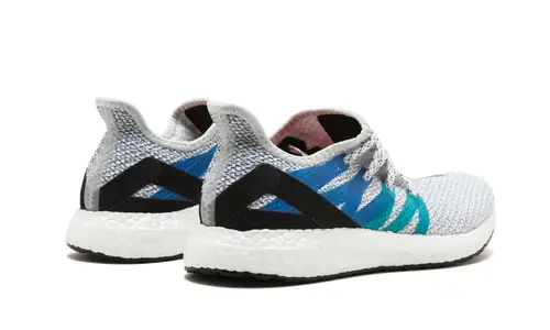 Adidas Ultraboost AM4LDN 