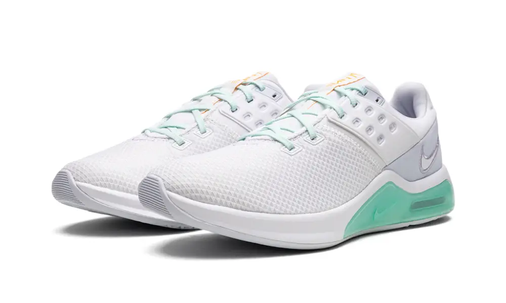 Nike Lifestyle WMNS Air Max Bella TR 4 