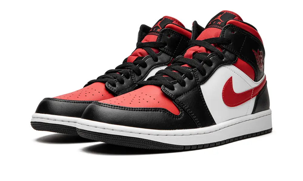 Air Jordan 1 Air Jordan 1 Mid 'Bred Toe' 