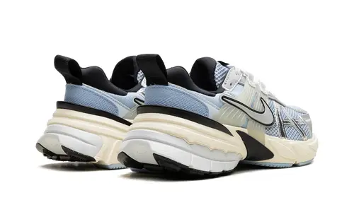 Nike Lifestyle V2K RUN WMNS 'PSYCHIC BLUE' 